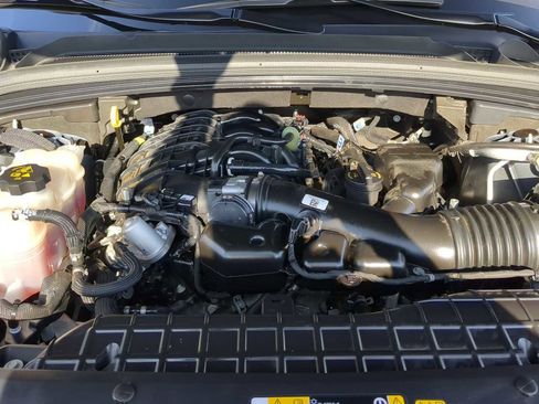 Used 2024 Jeep Grand Cherokee L Limited w/ Luxury Tech Group II image 32