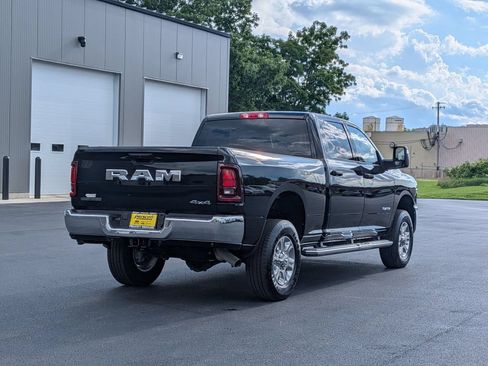 Used 2026 RAM 2500 Big Horn AWD/4WD image 7