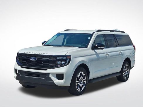 New 2026 Ford Expedition Max Active AWD/4WD image 2
