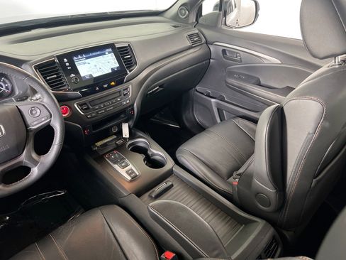 Used 2022 Honda Passport TrailSport image 24