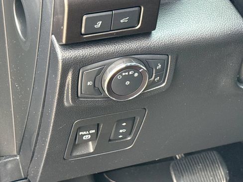 Used 2019 Ford Expedition Max Limited w/ Equipment Group 302A RWD image 15
