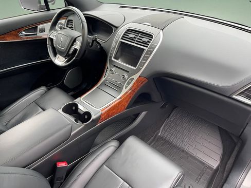 Used 2020 Lincoln Nautilus Reserve w/ Equipment Group 202A image 27