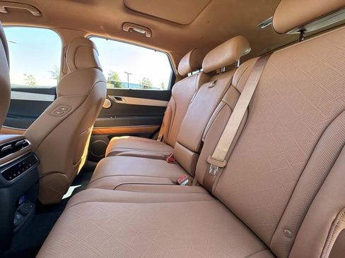 New 2026 Genesis GV80 2.5T Prestige image 11