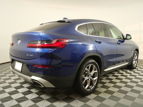 Certified 2023 BMW X4 xDrive30i AWD/4WD image 3