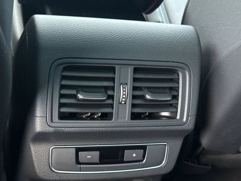 Used 2023 Audi Q5 2.0T Premium Plus image 16