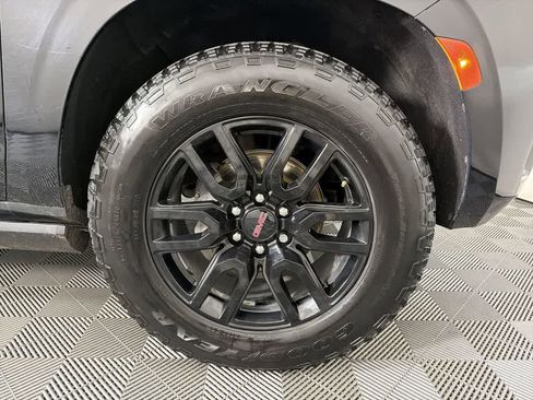 Used 2021 GMC Yukon XL AT4 w/ Rear Media and Nav Package image 12