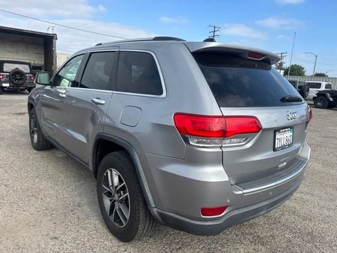 Used 2017 Jeep Grand Cherokee Limited w/ Luxury Group II RWD image 7