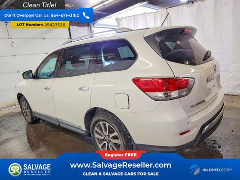 Used 2014 Nissan Pathfinder SL image 3