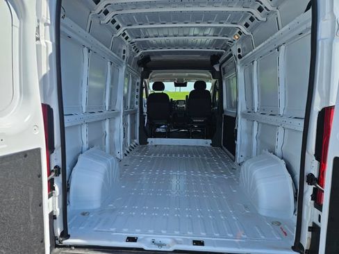 New 2026 RAM ProMaster 2500 FWD image 21