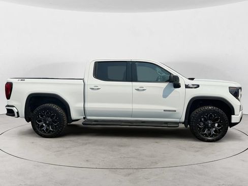 Used 2025 GMC Sierra 1500 Elevation w/ LPO, Elevation Black Package AWD/4WD image 4