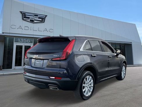 Certified 2023 Cadillac XT4 Luxury w/ Cold Weather Package image 6