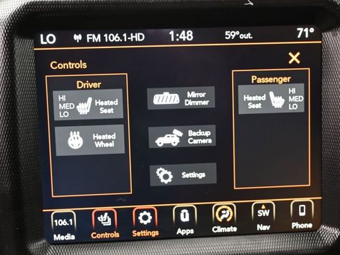Used 2023 Jeep Wrangler Unlimited Sahara w/ Cold Weather Group AWD/4WD image 33