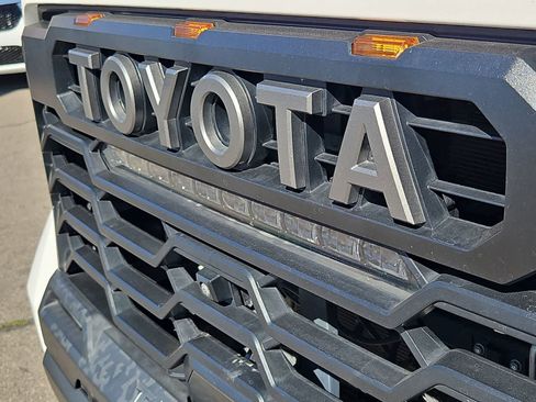 Used 2022 Toyota Tundra TRD Pro AWD/4WD image 15