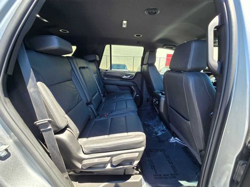 Used 2024 Chevrolet Tahoe LT AWD/4WD image 12