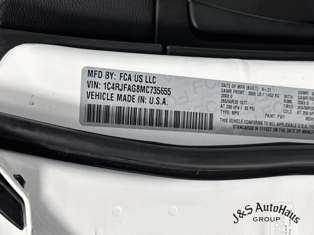 Used 2021 Jeep Grand Cherokee Laredo X AWD/4WD image 40