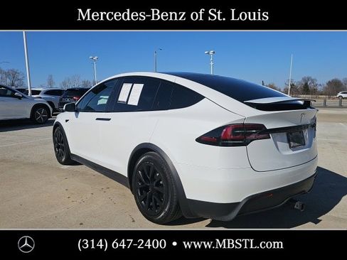 Used 2022 Tesla Model X image 4