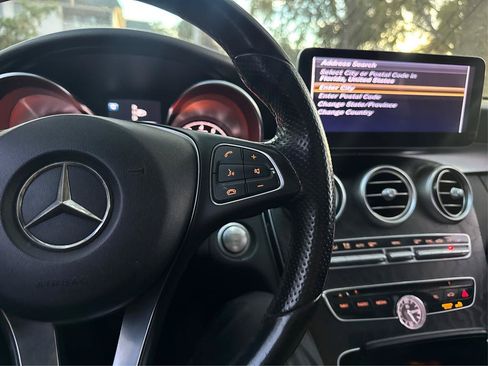 Used 2015 Mercedes-Benz C 300 4MATIC Sedan image 25