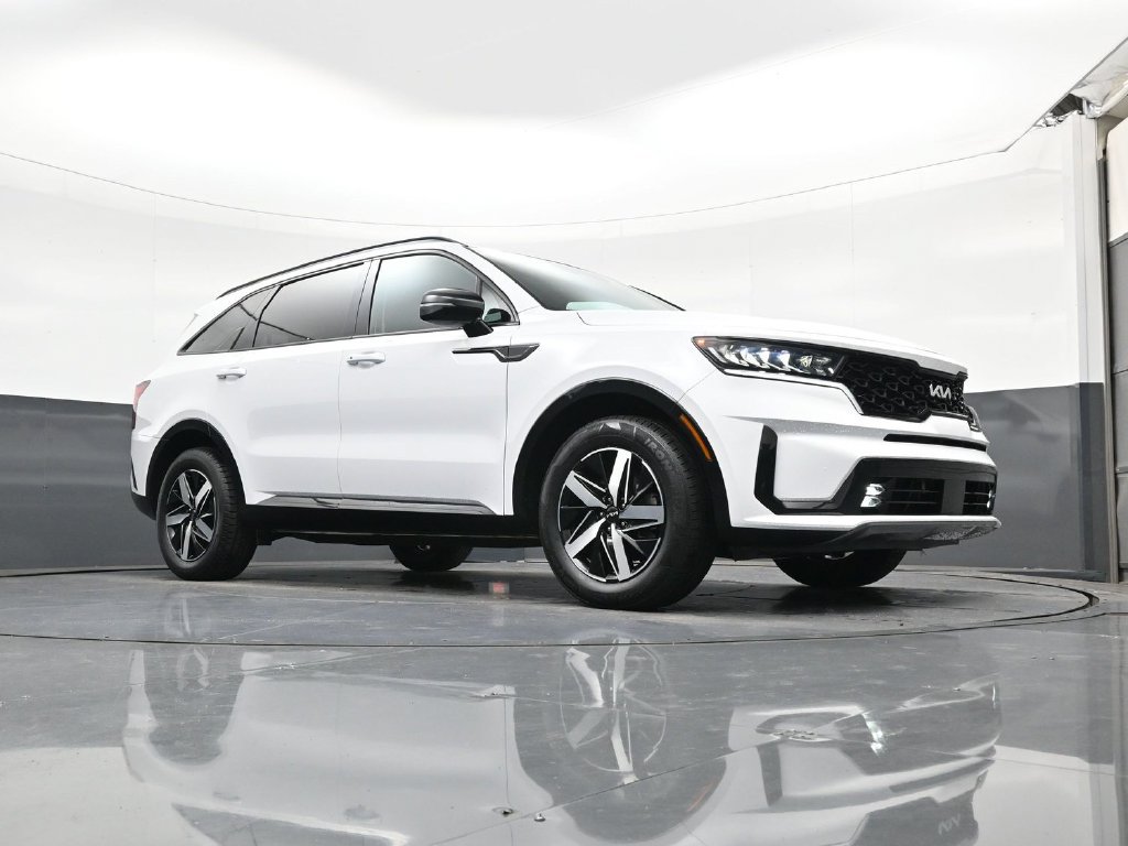 Used 2023 Kia Sorento EX w/ Panoramic Sunroof Package FWD image 20
