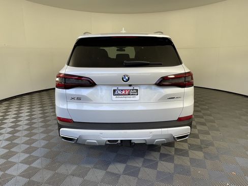 Used 2022 BMW X5 xDrive40i AWD/4WD image 4