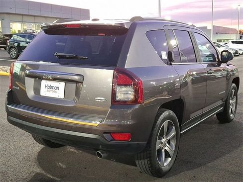 Used 2016 Jeep Compass High Altitude image 7