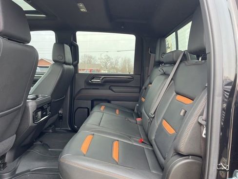 Used 2024 GMC Sierra 2500 AT4 w/ AT4 Premium Plus Package image 24