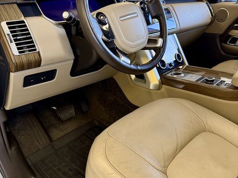 Used 2018 Land Rover Range Rover Supercharged image 13