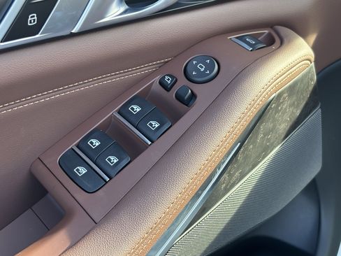 Used 2026 BMW X5 xDrive40i image 14