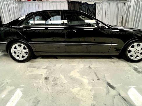 Used 2004 Mercedes-Benz S 500 4MATIC image 4