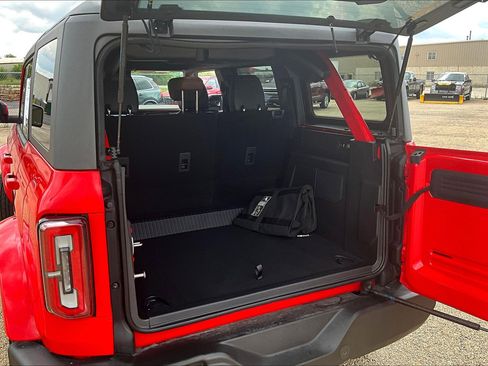 Used 2024 Ford Bronco Outer Banks image 19