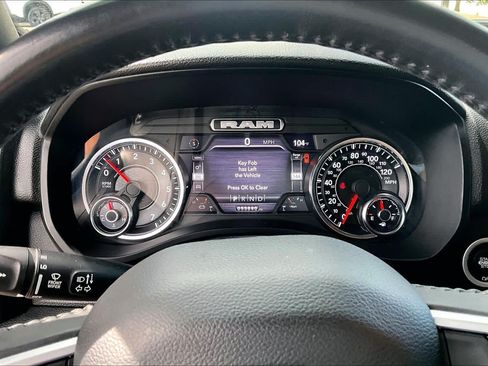Used 2022 RAM 1500 Big Horn AWD/4WD image 25