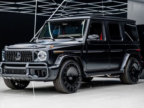 Used 2025 Mercedes-Benz G 63 AMG 4MATIC image 3