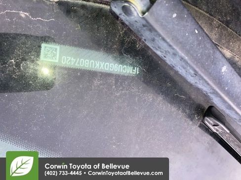 Used 2019 Ford Escape SE image 37