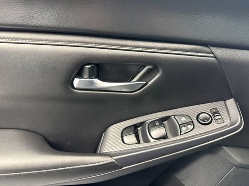 Used 2023 Nissan Sentra SV image 10