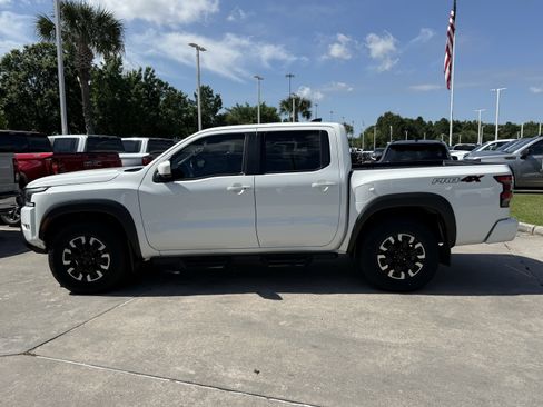 Used 2022 Nissan Frontier PRO-4X AWD/4WD image 8