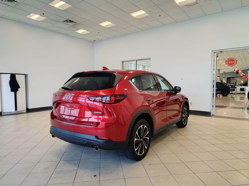 Used 2023 MAZDA CX-5 AWD 2.5 S w/ Premium Package image 3