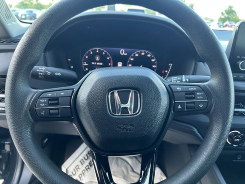 New 2025 Honda Accord SE image 15