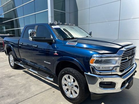 Used 2019 RAM 2500 Laramie AWD/4WD image 1