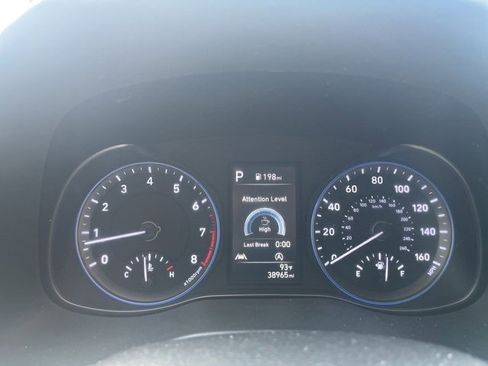 Used 2023 Hyundai Kona SEL w/ Cargo Package image 4