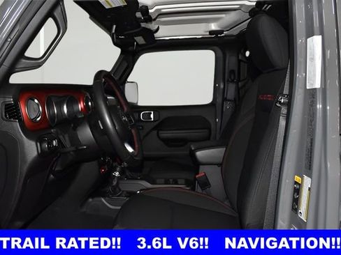 Used 2023 Jeep Wrangler Unlimited Rubicon w/ Cold Weather Group AWD/4WD image 11
