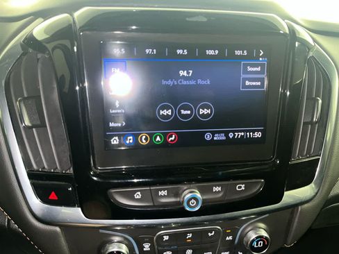 Used 2020 Chevrolet Traverse RS FWD image 18