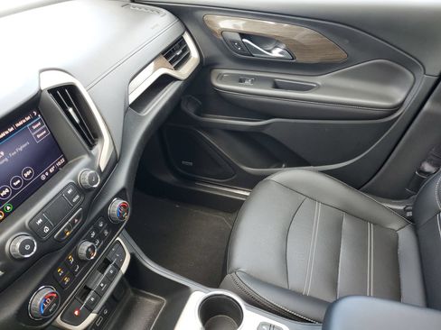Used 2022 GMC Terrain Denali w/ LPO, Floor Liner Package AWD/4WD image 27