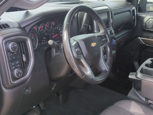 Used 2022 Chevrolet Silverado 2500 LT w/ Convenience Package image 10