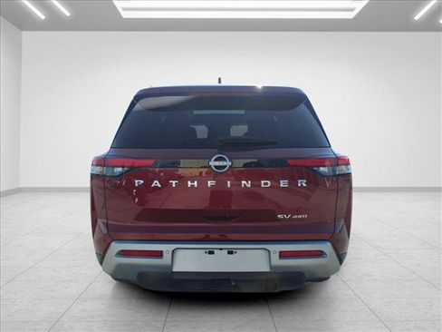Used 2024 Nissan Pathfinder SV AWD/4WD image 10