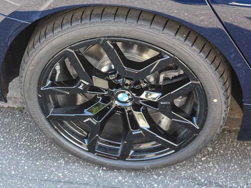 New 2026 BMW 330i Sedan w/ M Sport Package image 8