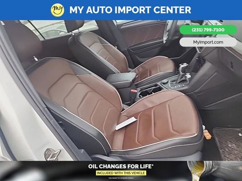 Used 2022 Volkswagen Tiguan SEL R-Line image 9