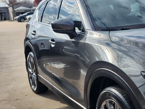 Used 2020 MAZDA CX-5 Signature image 8