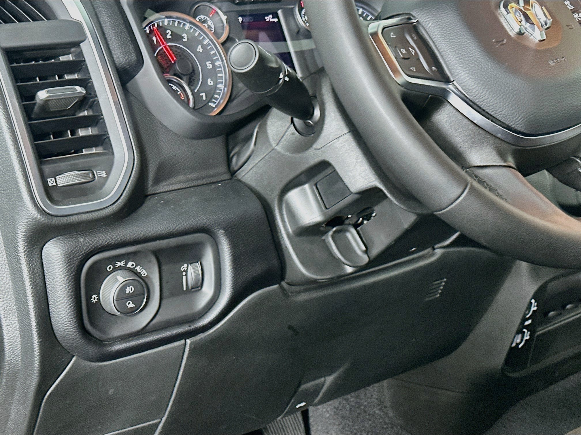 Used 2026 RAM 2500 Big Horn AWD/4WD image 16
