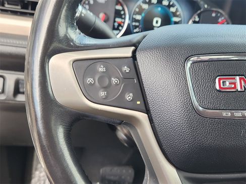 Used 2019 GMC Acadia Denali w/ Technology Package image 17