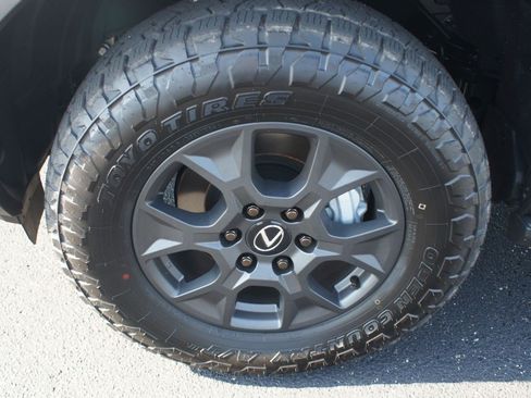Used 2026 Lexus GX 550 AWD/4WD image 25