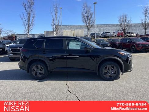 New 2026 Nissan Rogue SV w/ Cold Weather Package AWD/4WD image 2